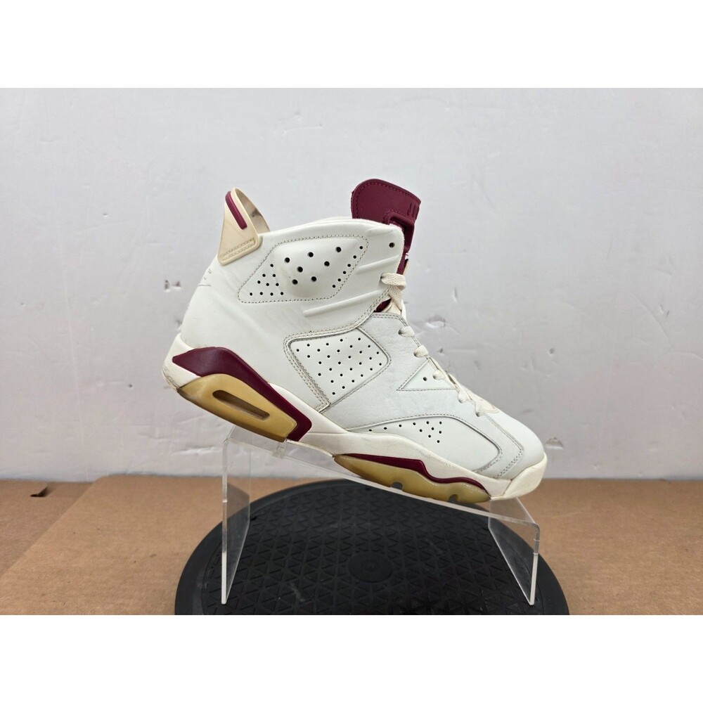 Air Jordan 6 VI Nike 2015 Retro Men sz.11 384664–116 Red Maroon Travis Scott